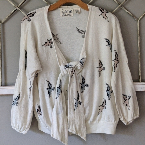 Anthropologie Sweaters - Anthropologie Field Flower Swoop & Glide cardigan